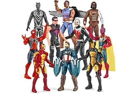 ACTION & TOY FIGURES