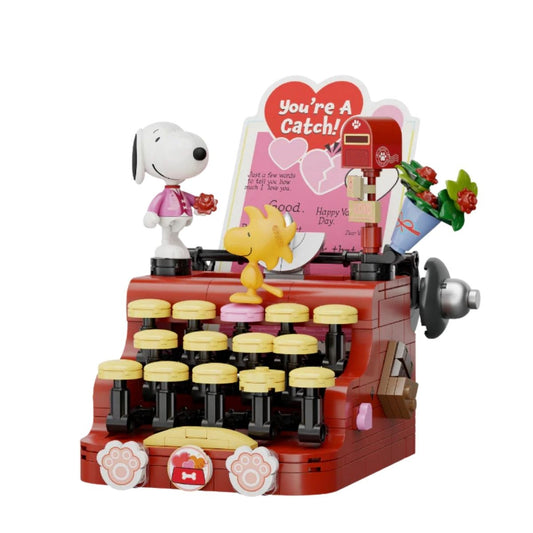 Pantasy Peanuts Snoopy Retro Typewriter Building Block Set - 148 Piece Collectible Display