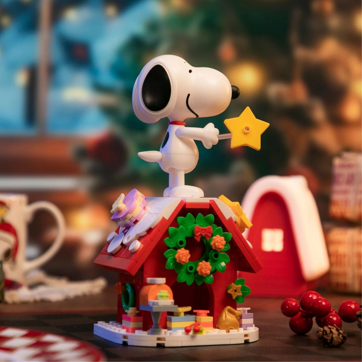 Pantasy Peanuts Snoopy Christmas Tree 86909 Building Block Set – 610-Piece Kids Toy & Holiday Collector Display