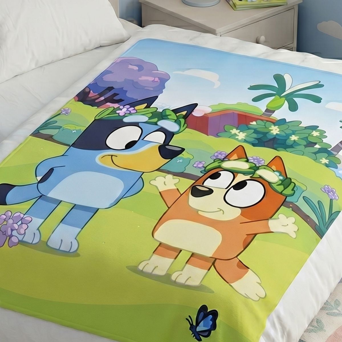 Bluey & Bingo 45" x 60" Sliky Fleece Throw Blanket