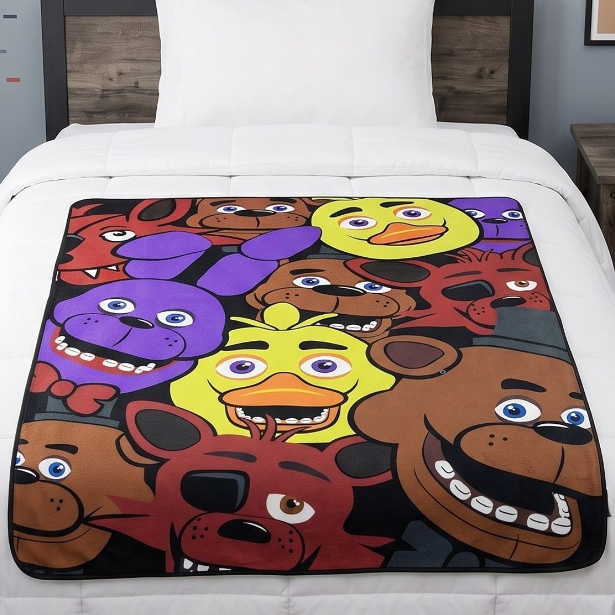 Five Nights at Freddy's 45" x 60" Fleece Throw Blanket