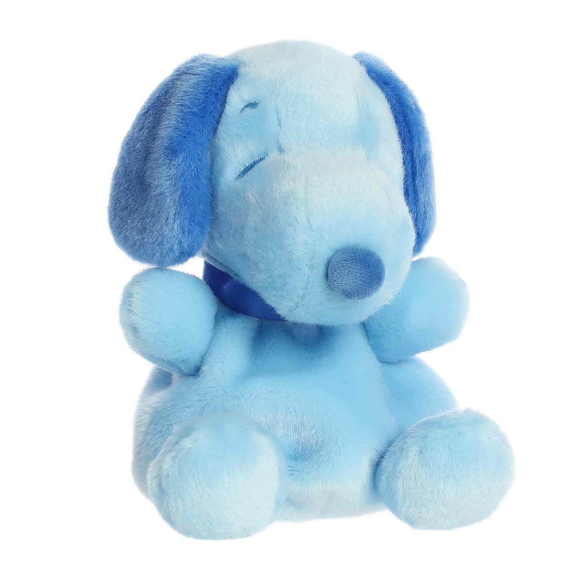 Front view of the 5-inch Aurora Palm Pals Peanuts blue Snoopy plush toy sitting upright.