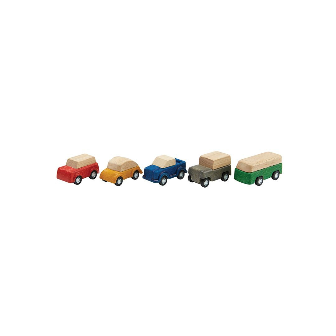 Overhead view of the heavy-duty, earth-friendly PlanToys Planworld car set ready for hands-on, screen-free playtime.