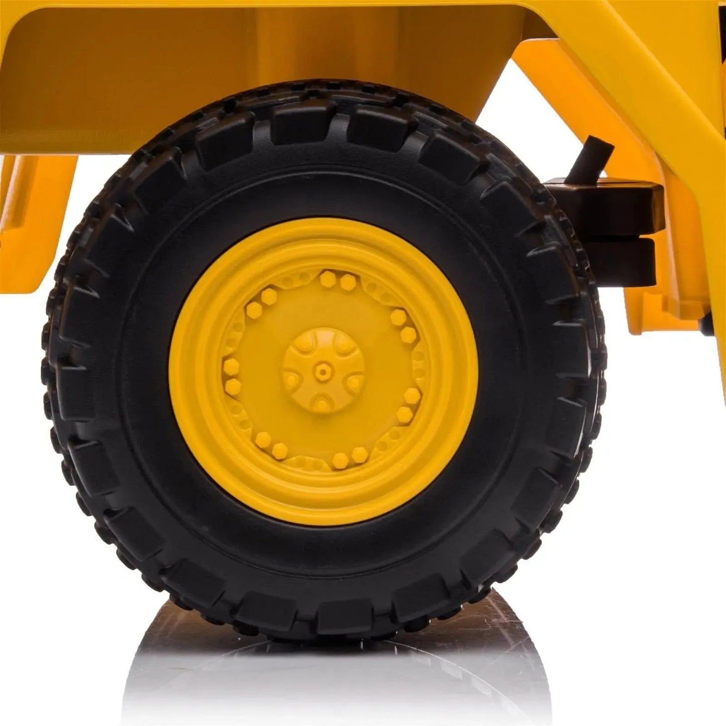 Freddo Toys 6V CAT Dump Truck Ride-On