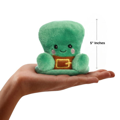 The miniature Finnigan Leprechaun Hat plush sitting balanced in an open human hand under a 5-inch height graphic indicator.