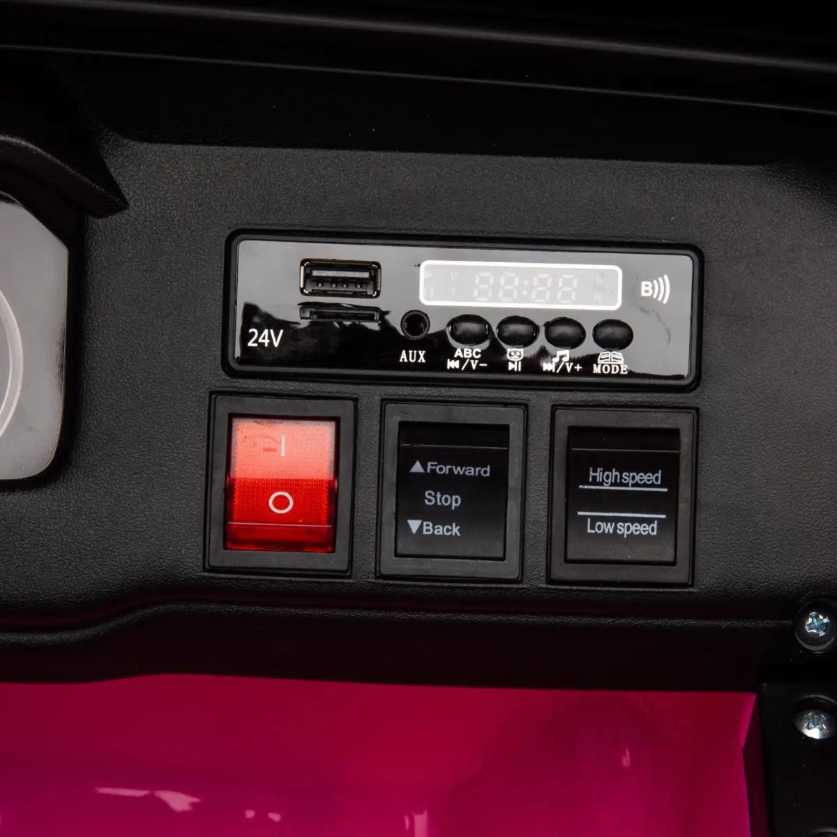 Freddo Toys 24V 4x4 Chevrolet Silverado 2 Seater Ride On Truck