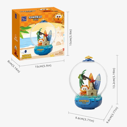 Detailed dimensions and size guide for the Pantasy Garfield Chill Island Crystal Ball model.