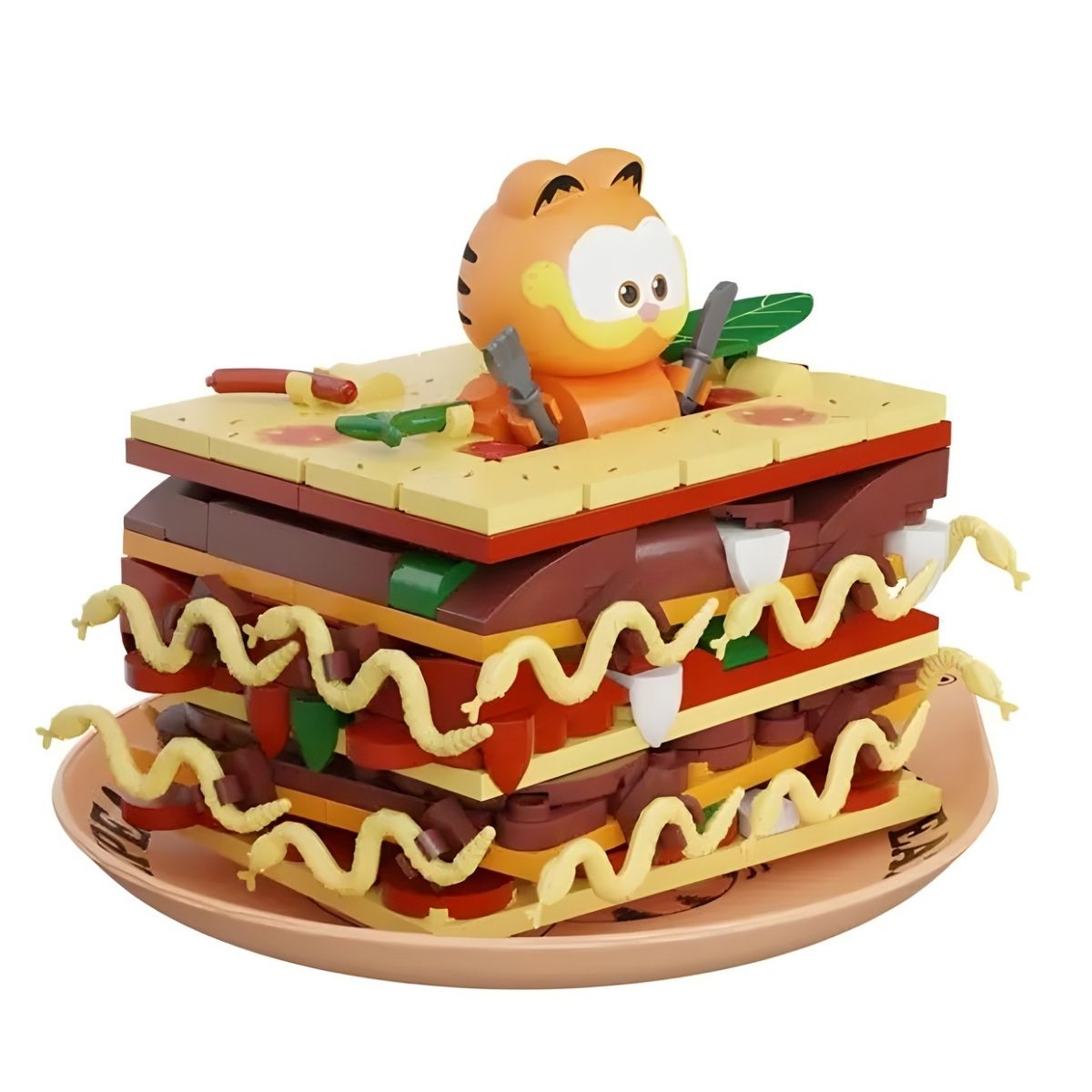 Pantasy The Garfield Movie Lasagna 205-piece building block set featuring Garfield.