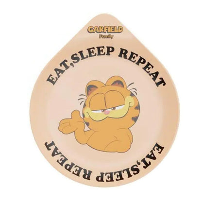 Close-up detail of the taco dish in the Pantasy Garfield Movie block set.