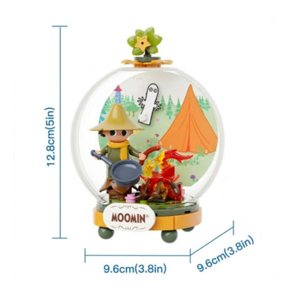 Dimensions graphic for the Pantasy Snufkin's Adventure building block set indicating it measures 4.8 inches tall, 3.8 inches wide, and 3.8 inches deep.
