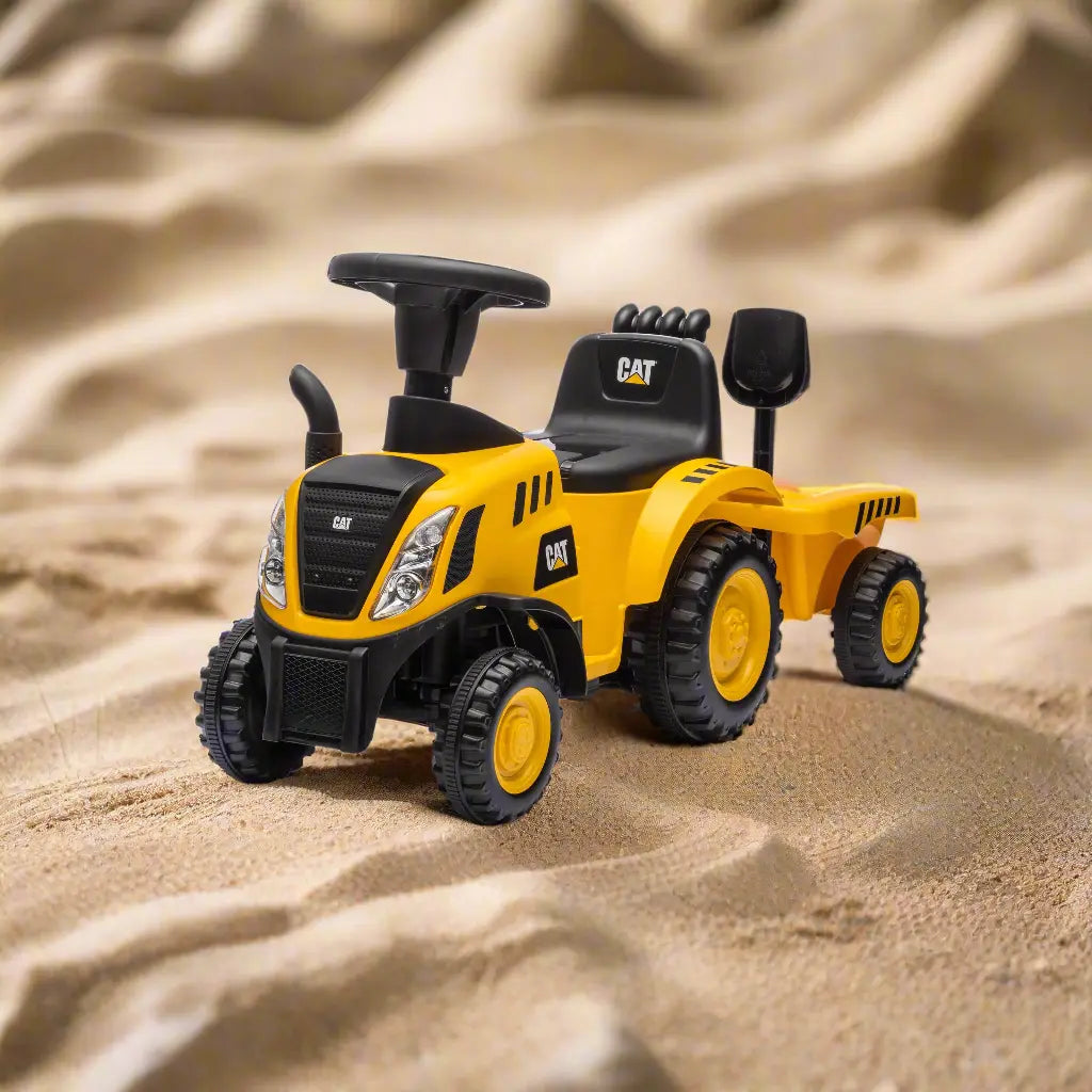 Freddo Toys CAT Holland Tractor Trailer Foot to Floor