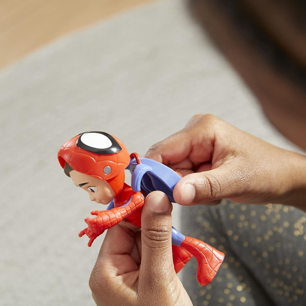Marvel Spidey and his Amazing Friends Hero Reveal 2-Pack Trace-E & 4" Inch Spidey Action Figure