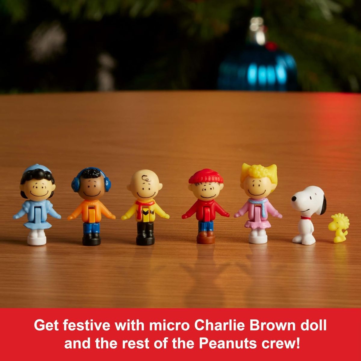 Polly Pocket Peanuts Collector Playset with 7 Character Dolls & Accessories