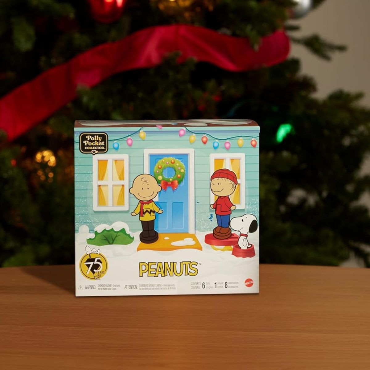 Polly Pocket Peanuts Collector Playset with 7 Character Dolls & Accessories