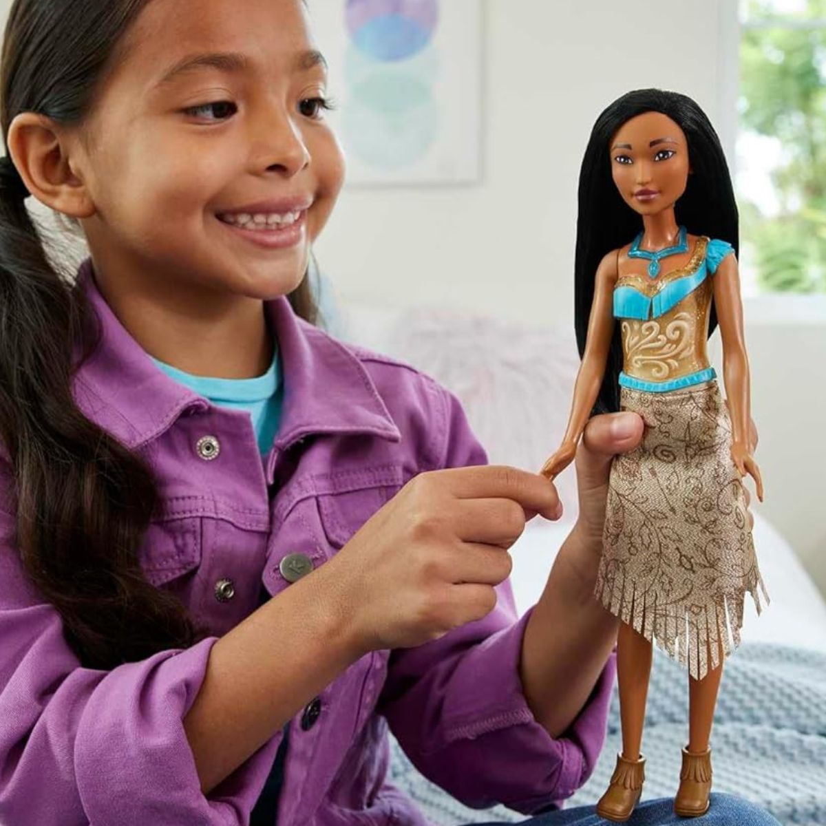 Mattel Disney Princess Pochontas Fashion Doll