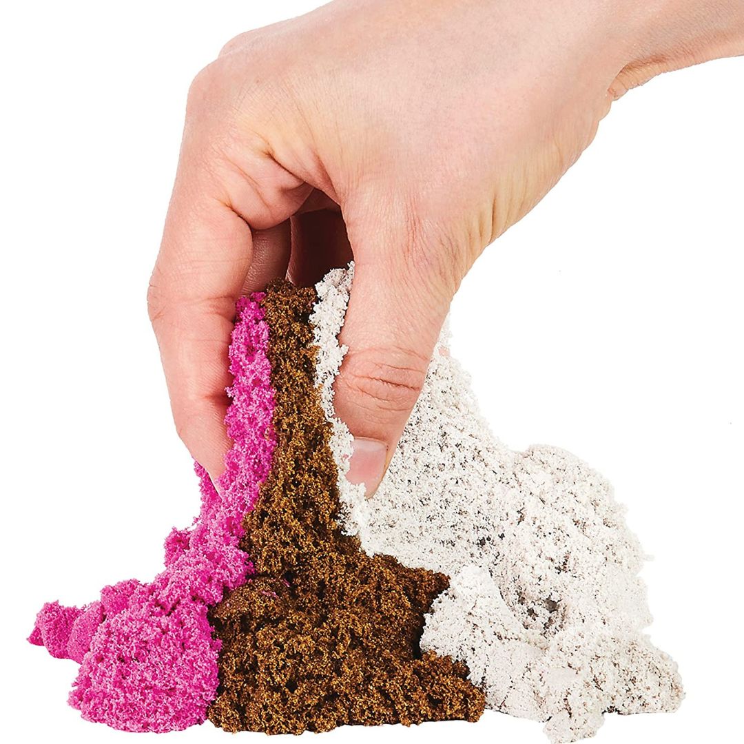 Kinetic Sand Scents, Ice Cream Treats Playset with 3 Colors of All-Natural  Scented Play Sand and 6 Serving Tools, Sensory Toys for Kids Ages 3 and up