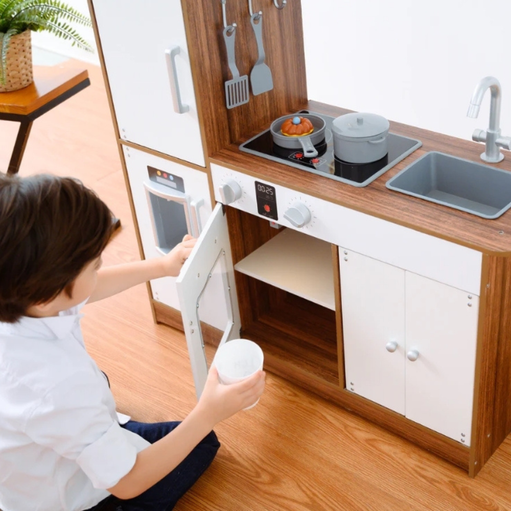 Teamson Kids Little Chef Palm Springs Classic Kids Play Kitchen with Accessories, Natural/White